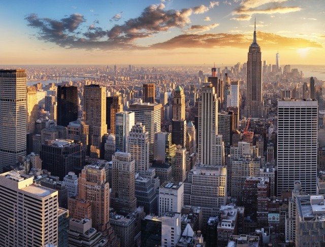 First Time in New York City? Arriving in Manhattan, Exploring Times Square, and Staying at a $500 Hotel