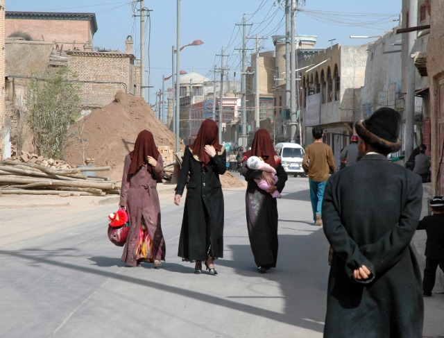 Exploring Uyghur Culture in Ancient Streets of Kashgar, Xinjiang