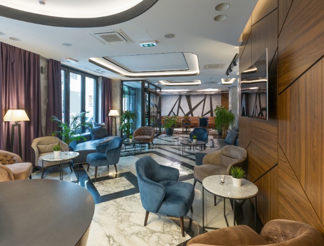 Inside Shanghai’s Secret Cave Hotel, Is the Unique Room Worth $250?